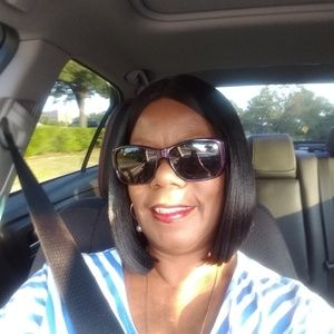 Meet your Posher, Diann